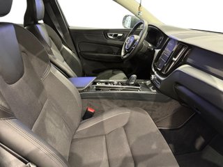 Volvo XC60 Volvo XC60 2.0 T8 AWD Business Plus Auto
