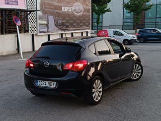 OPEL ASTRA EXCELENTE ESTADO PGT C
