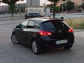 OPEL ASTRA EXCELENTE ESTADO PGT C
