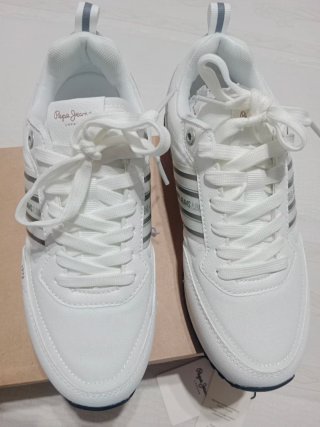 Zapatillas Pepe Jeans Blancas y Doradas