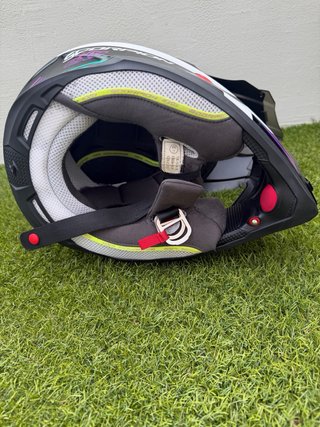 Casco Moto Scorpion Talla S + gafas 100% de regalo