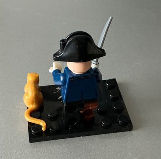 Minifigure Hector Barbossa Pirati Caraibi (c LEGO)