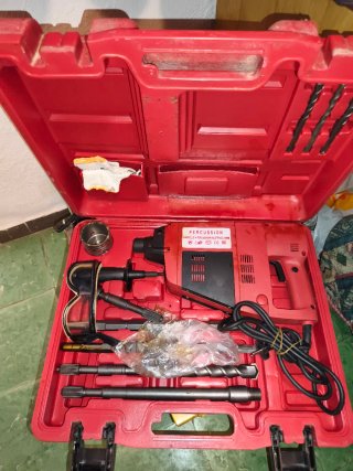 Taladro percutor eléctrico nuevo