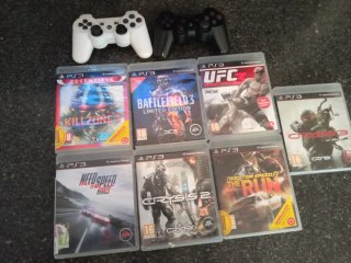 Consola ps3 Negra + 7 Juegos en perfecto estado