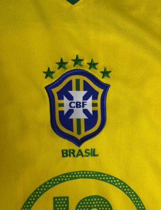 Camiseta Nike Brasil Ronaldinho #10 Retro