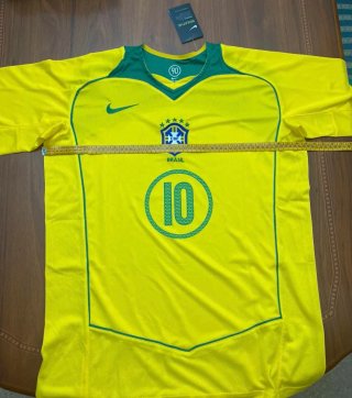 Camiseta Nike Brasil Ronaldinho #10 Retro