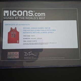 Maglia Chicago Bulls 23 Michael Jordan autografato