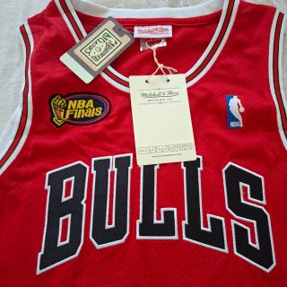 Maglia Chicago Bulls 23 Michael Jordan autografato
