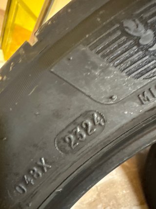 Neumáticos Michelin Pilot Sport 4 235/45 R18