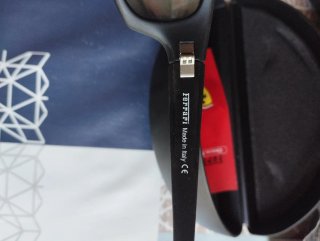 Gafas de sol Ferrari