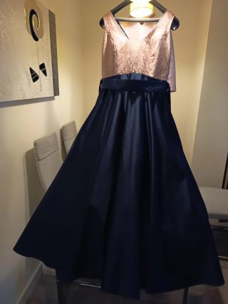 Vestido fiesta azul y rosa con chaqueta