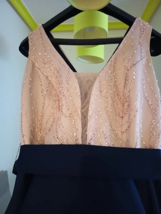 Vestido fiesta azul y rosa con chaqueta