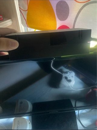 Xbox One 500GB + Juegos (sin mando)
