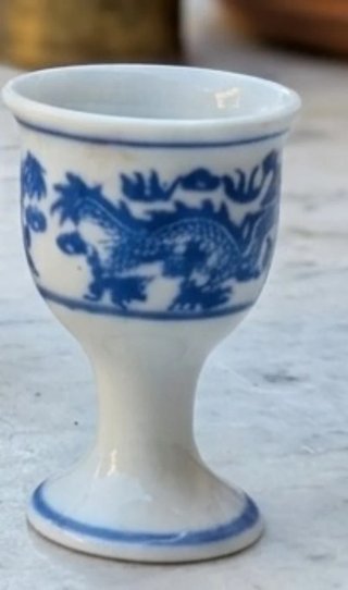 Caraffa e 2 porta uova ceramica decorati