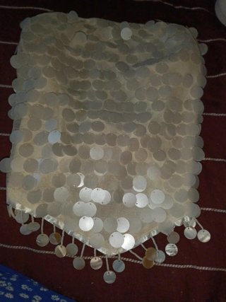 Top lentejuelas beige y plateado