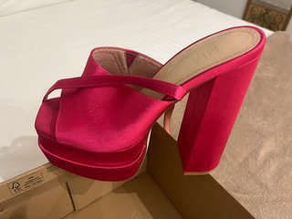 Zapatos MIA fucsia plataforma tacón alto
