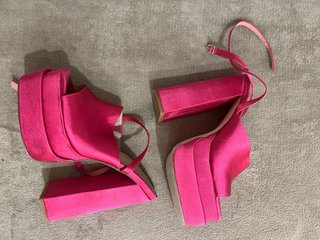 Zapatos MIA fucsia plataforma tacón alto