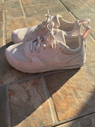 Zapatillas Nike Rosas y Blancas