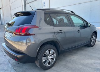 Peugeot SUV 2008 Allure BlueHDI PERFECTO ESTADO