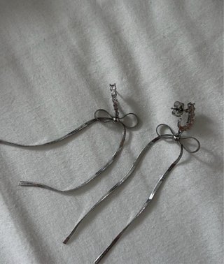 Pendientes lazo plata con brillos