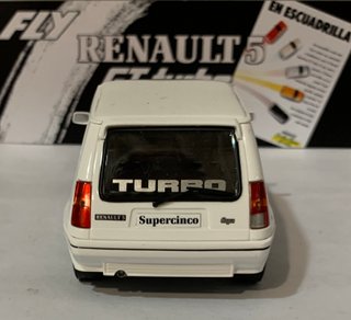 Scalextric Fly Renault 5 GT Turbo Blanco