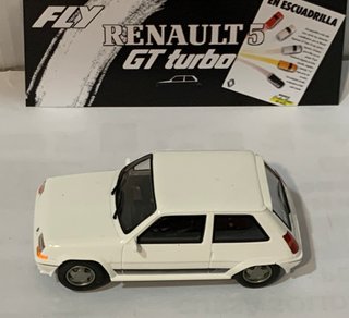 Scalextric Fly Renault 5 GT Turbo Blanco