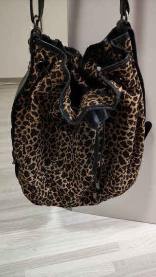 Mochila pequeña Pull&Bear leopardo