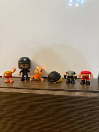Figura Pinypon Action "Polícia" + Peças Soltas