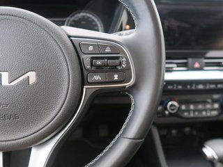 Kia Niro 1.6 GDi PHEV 104kW (141CV) Drive