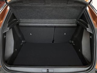 Peugeot 2008 Active Pack Puretech 100 S&S 6 Vel. MAN