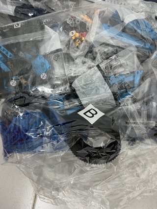 Lego Technic Bugatti Chiron 42083
