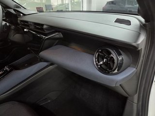 Alfa Romeo Junior Ibrida 100kW (136CV)