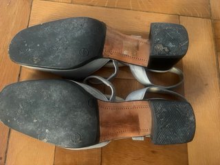 Zapatos de chica. Tiberio. Número 37