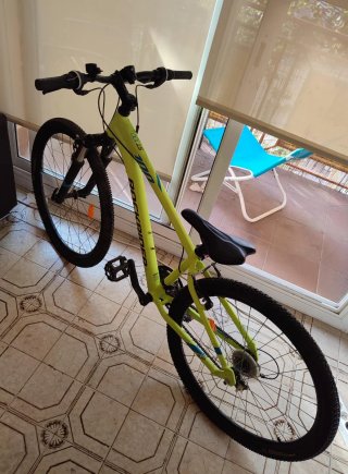 Bicicleta Rockrider 100 como nueva
