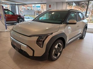 Kia EV3 Earth Long Range