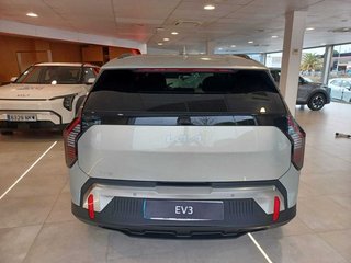 Kia EV3 Earth Long Range