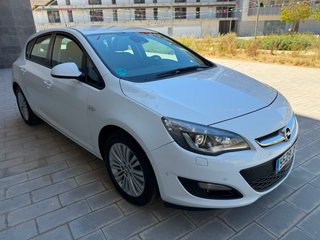Opel Astra 2016 / 100.000km