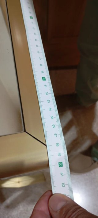 Cubre radiador dorado con espejos