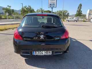 Peugeot 308 2011. pegatina c. 1 año garantia.