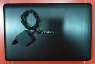 Asus Intel Celeron N3050 4GB RAM SSD Tipo C