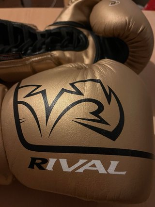Guantes Boxeo Rival RS1 Ultra 2.0 Dorados