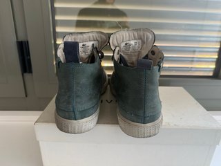 Lacoste 100% Piel T.42 Verde (17)