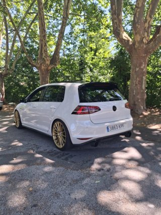 Volkswagen Golf 2014