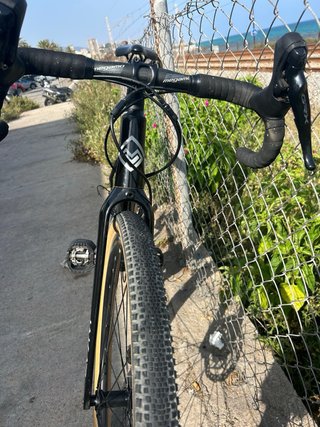Bicicleta Gravel Megamo JAKAR