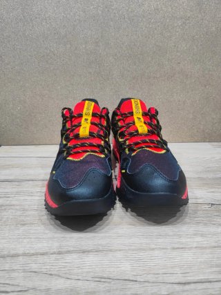 New balance dynasoft shando black red 43