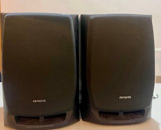 Altavoces Aiwa Negros
