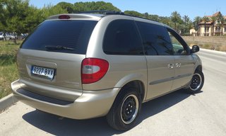 CHRYSLER VOYAGER 2.4L 16V, 7 plazas GASOLINA + GLP