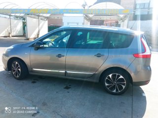 Renault Grand Scenic 2015