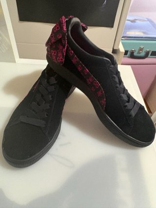 Puma Suede Classic x Barbie Negro Rosa