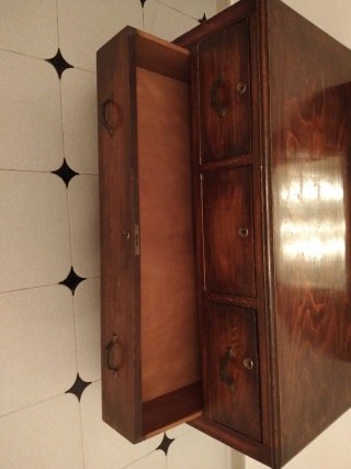 Cómoda Antigua Madera Oscura